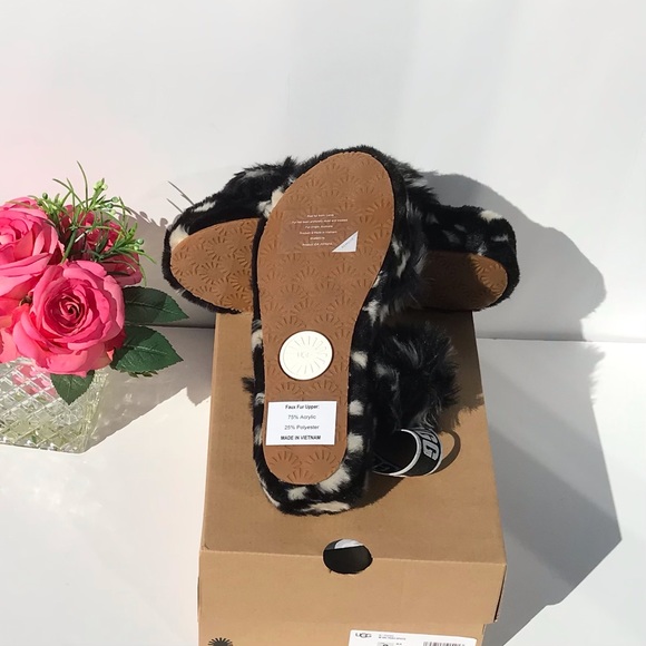 UGG OH Yeah Spots - Picture 8 of 9